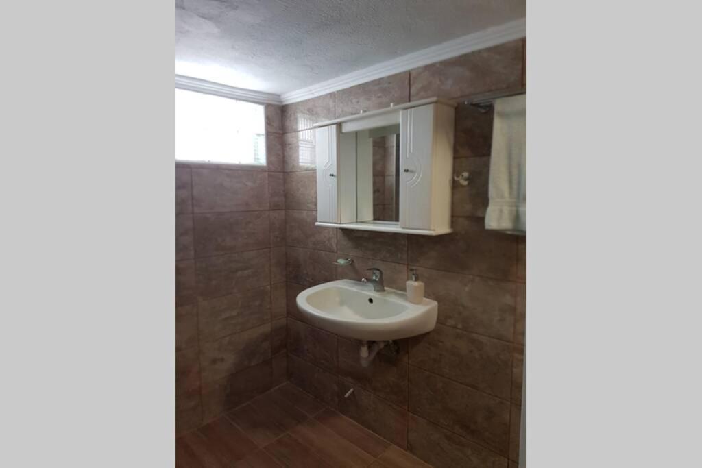 ~Melhouse~ Next To The Sea, Spacious, Bright Olympiada Bagian luar foto